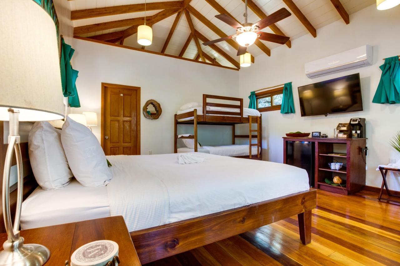 Mariposa Belize Beach Resort Placencia Eksteriør billede