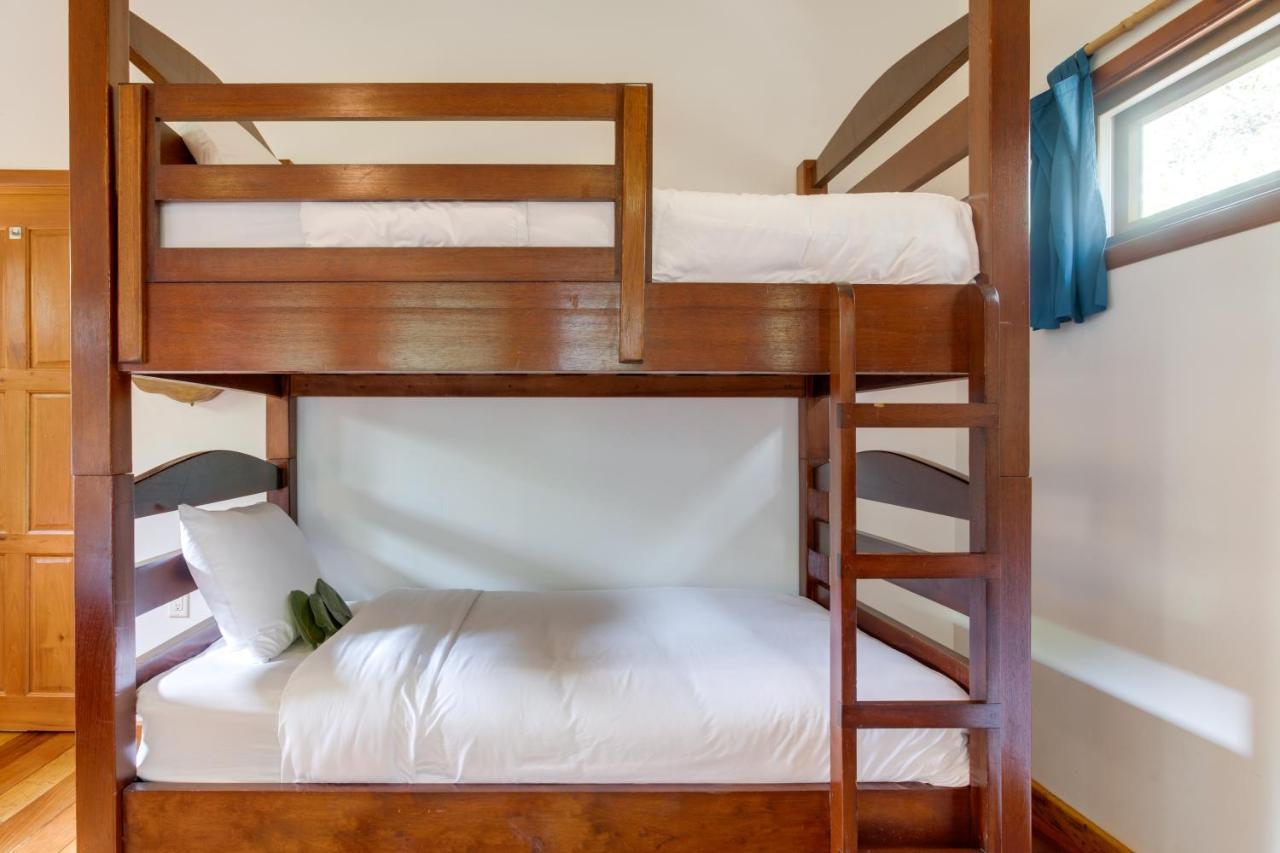 Mariposa Belize Beach Resort Placencia Eksteriør billede