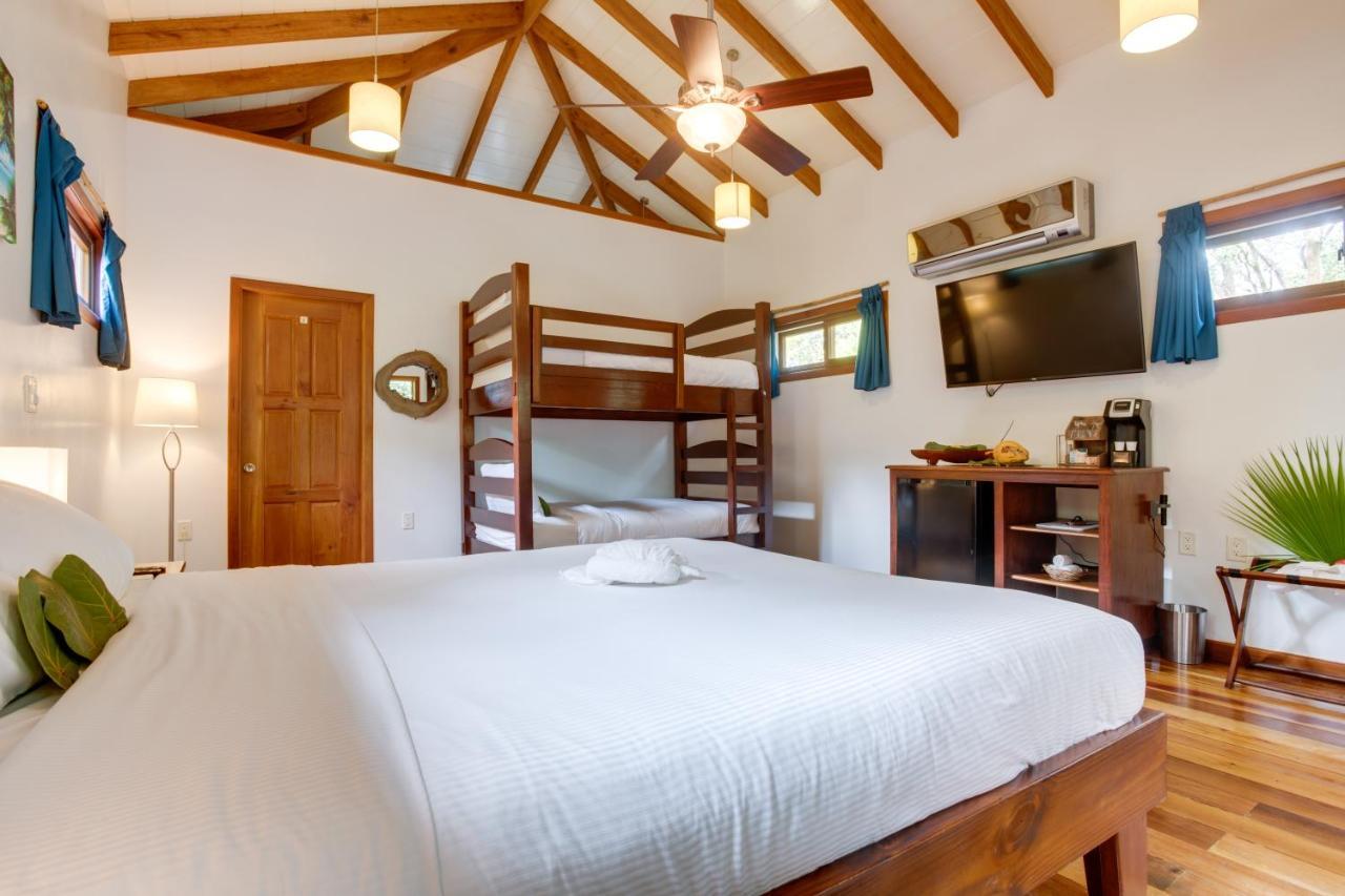 Mariposa Belize Beach Resort Placencia Eksteriør billede